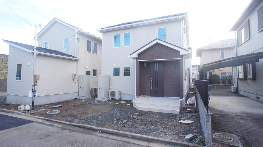 Local appearance photo