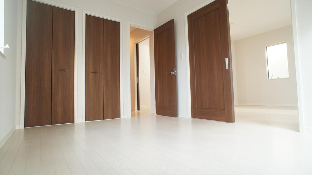 Other introspection. Western style room