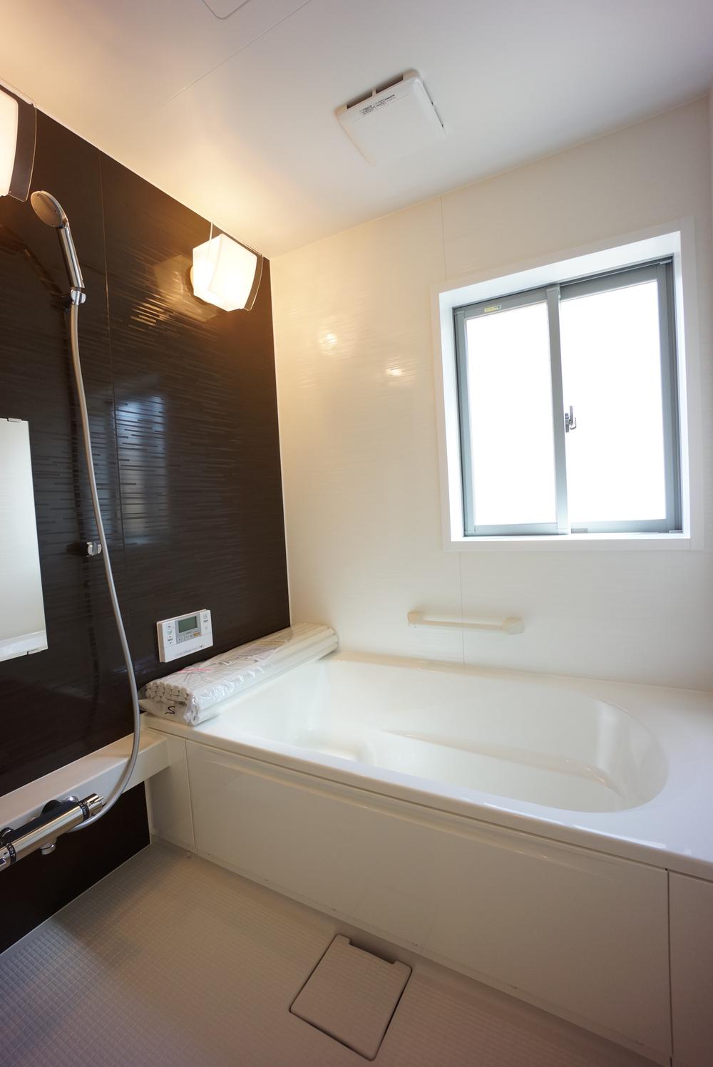 Same specifications photo (bathroom). Same specifications