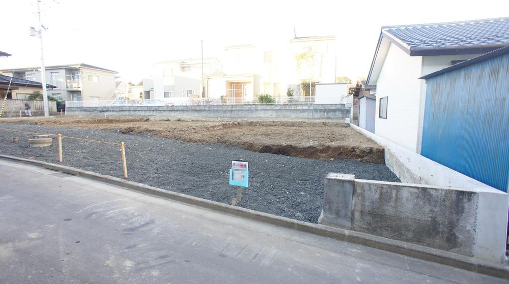 Local photos, including front road