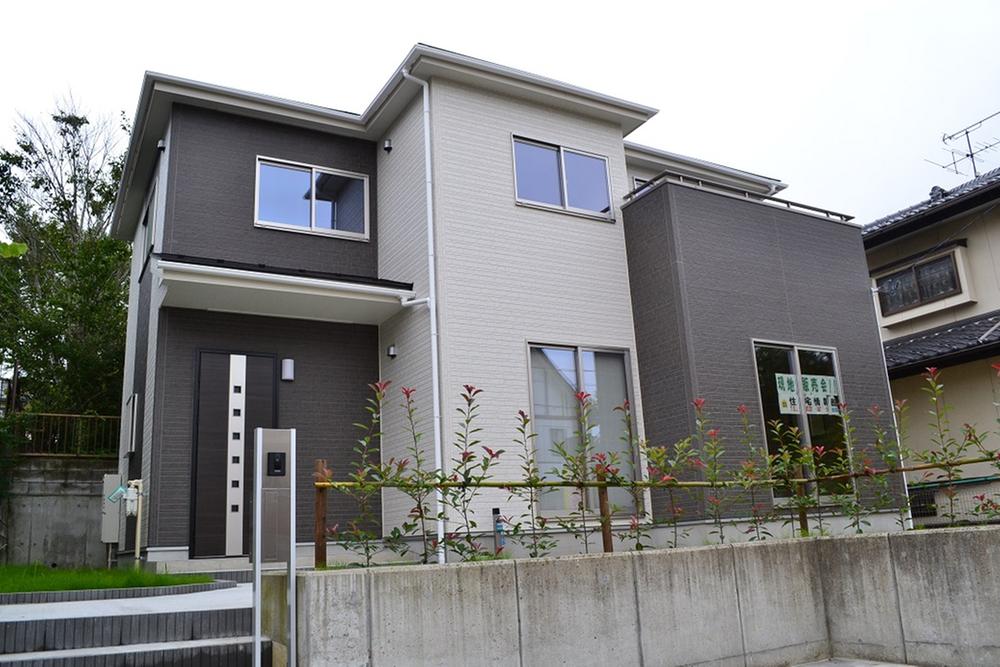 Same specifications photos (appearance). (1 Building) same specification