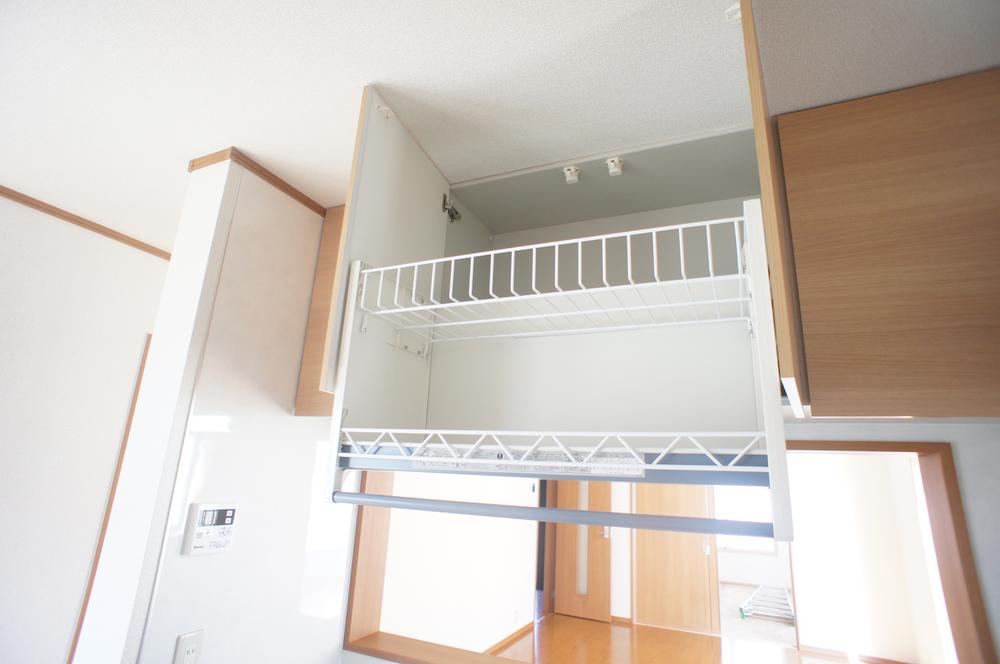 Same specifications photo (kitchen). Kitchen facilities Same specification example