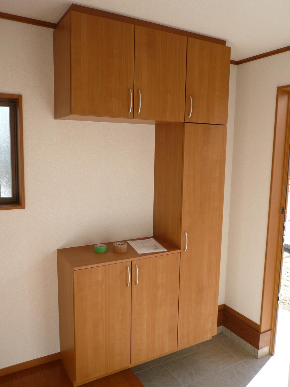 Entrance. ● same specifications photo ●