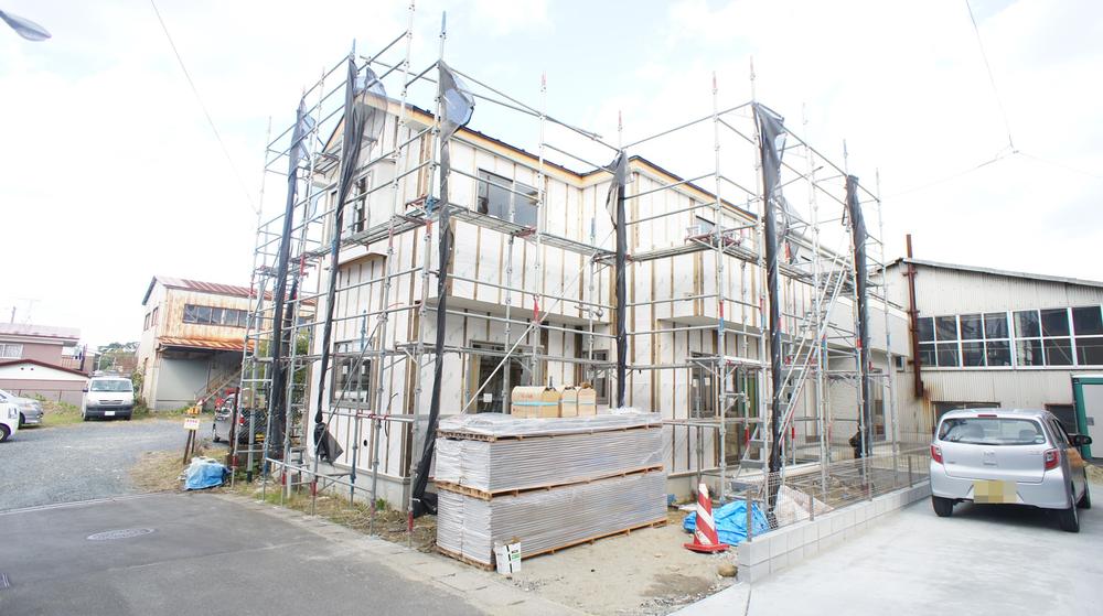 Local appearance photo