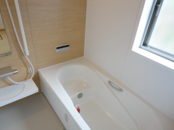 Same specifications photo (bathroom)