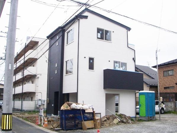 Local appearance photo