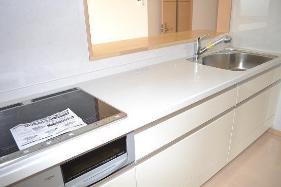 Same specifications photo (kitchen). Same specifications IH Cooking Heater Water purifier integrated faucet System kitchen