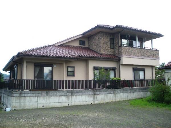 Local appearance photo