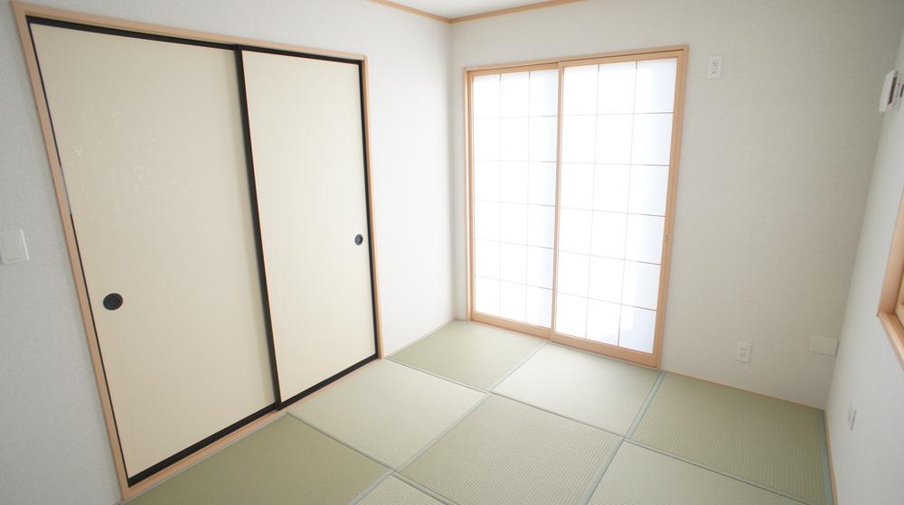 Same specifications photos (Other introspection). Japanese-style same specification example