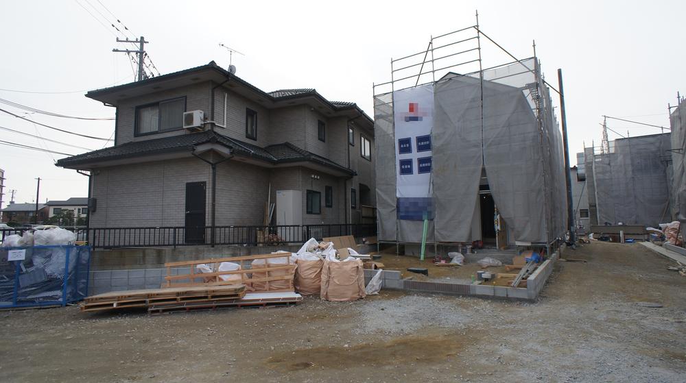 Local photos, including front road