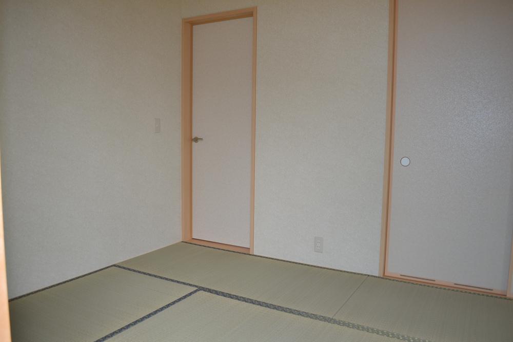 Non-living room. Same specifications 1st floor Japanese-style room