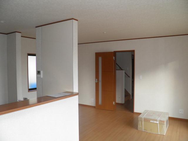 Living. Building 2 Indoor (12 May 2013) Shooting