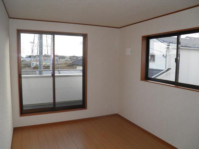 Non-living room. Building 2