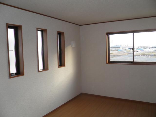 Non-living room. Building 2