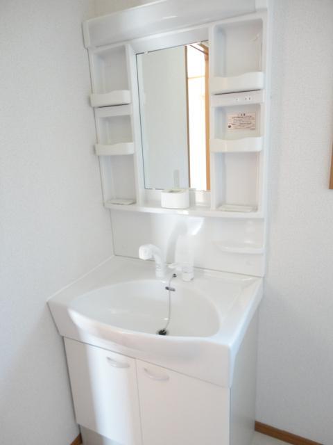 Wash basin, toilet. Same specifications washbasin