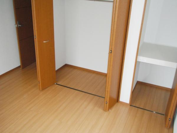 Same specifications photos (Other introspection)