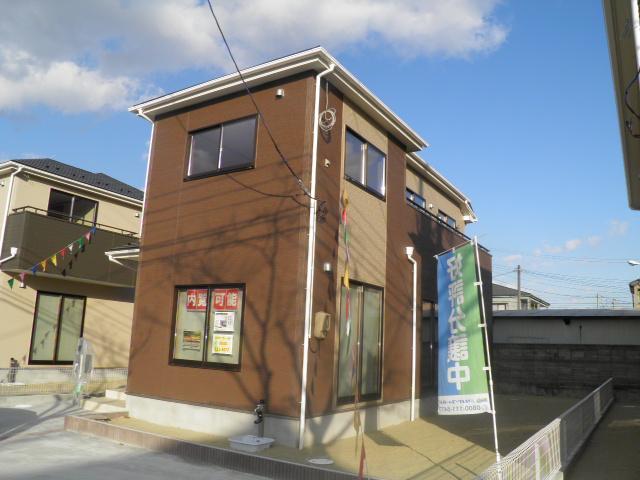 Local appearance photo. Building 3 Local (12 May 2013) Shooting