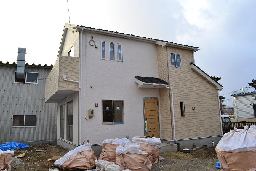 Local appearance photo. 2013 November shooting 4 Building