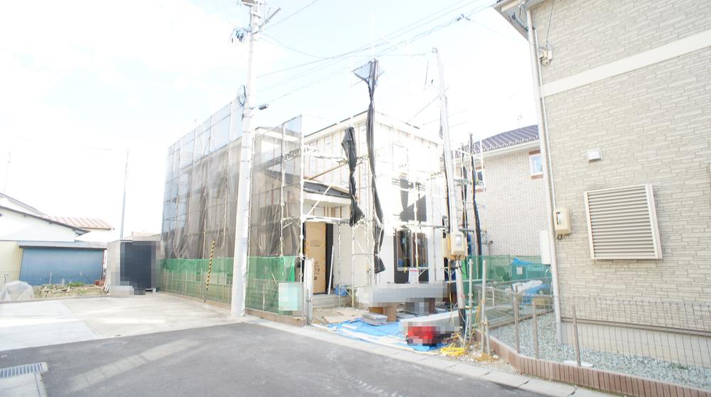 Local photos, including front road