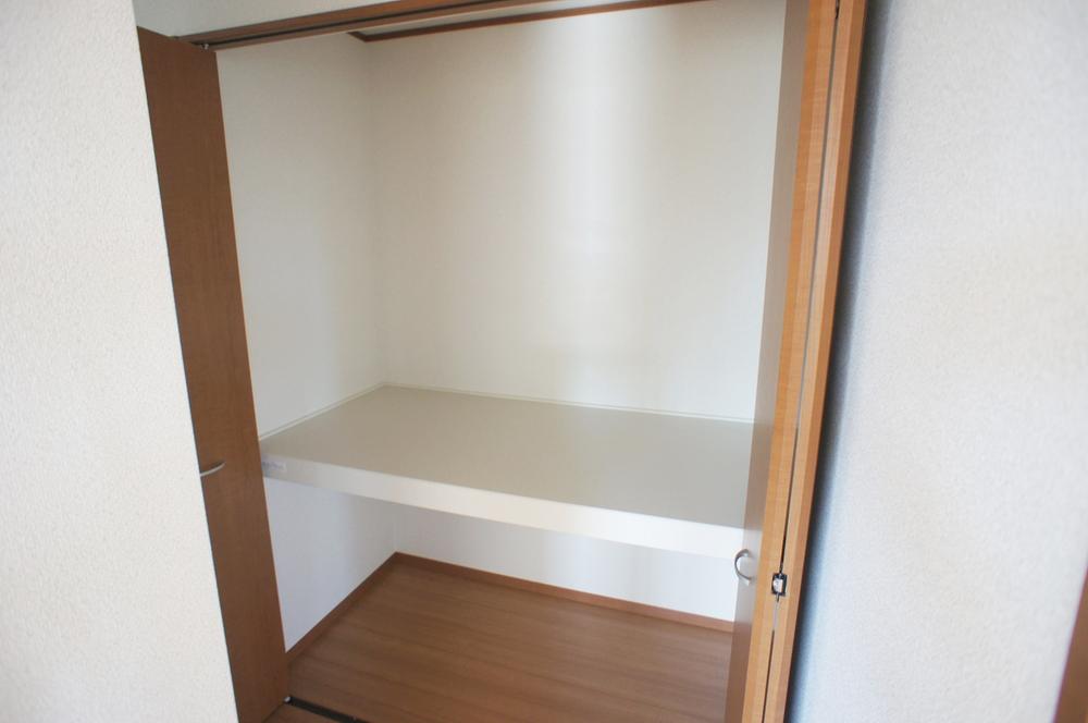 Same specifications photos (Other introspection). Storage same specification example