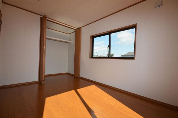 Non-living room. Western-style 6 Pledge