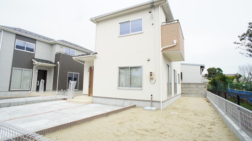 Local appearance photo