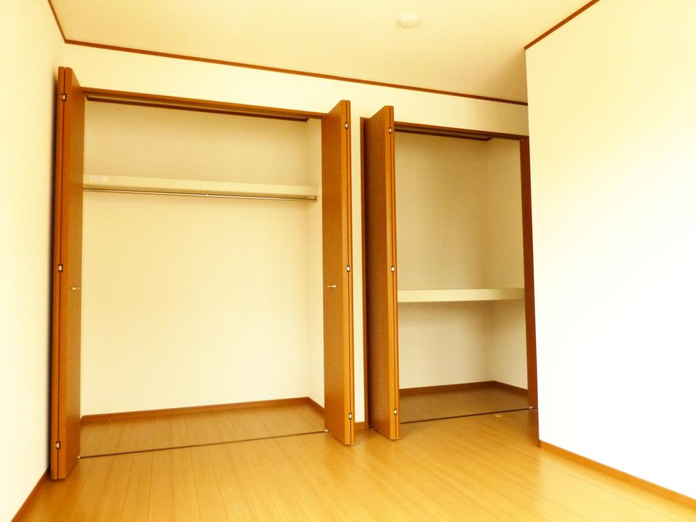 Same specifications photos (Other introspection)