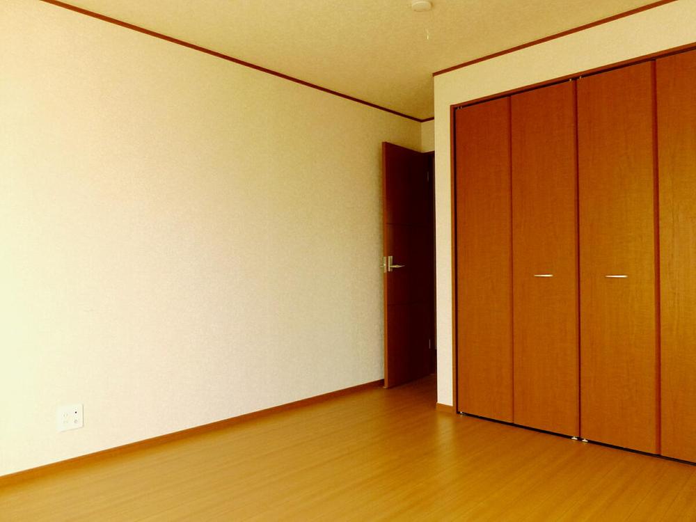 Same specifications photos (Other introspection)