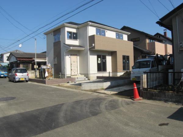 Local photos, including front road