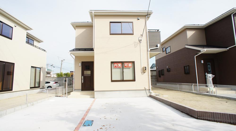 Local appearance photo