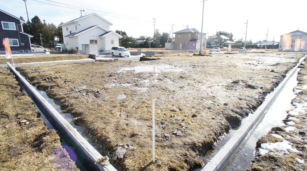 Local appearance photo