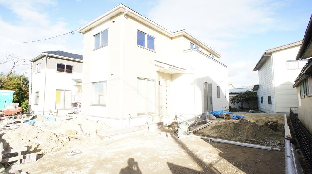 Local appearance photo