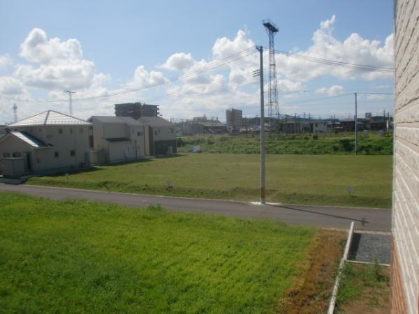 View photos from the dwelling unit