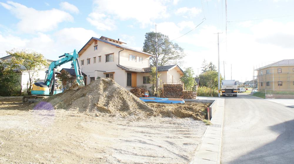 Local photos, including front road