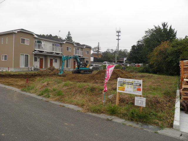 Local appearance photo. Local (10 May 2013) Shooting