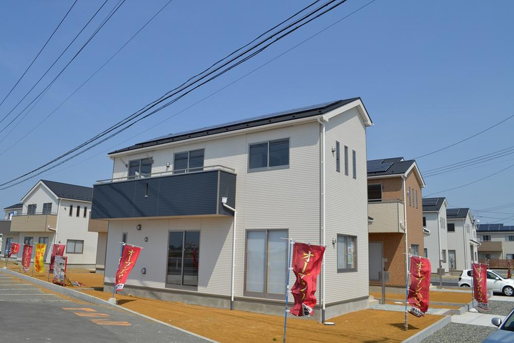 Same specifications photos (appearance). (Building 2) same specification