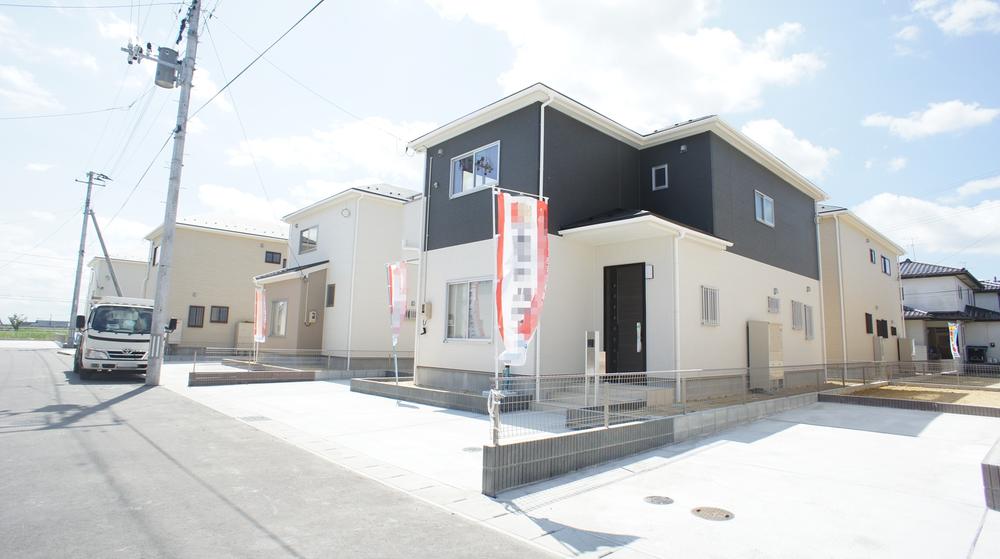 Local appearance photo