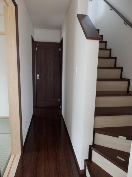 Same specifications photos (Other introspection)