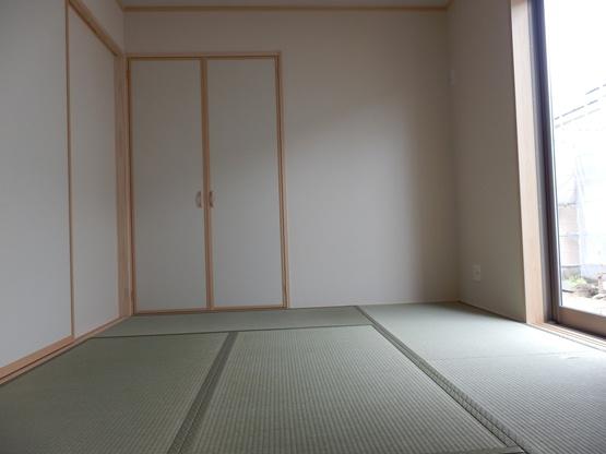 Same specifications photos (Other introspection)