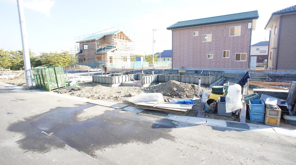 Local photos, including front road