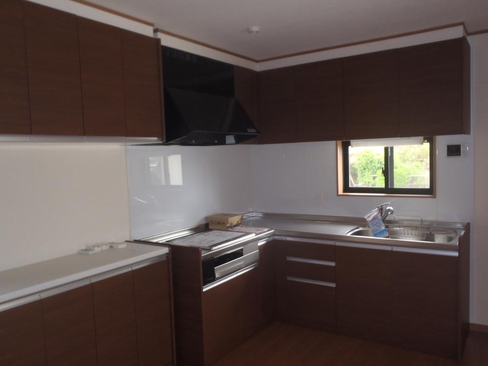 Kitchen. Room (August 2012) shooting