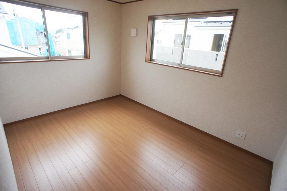 Non-living room. Same specification example