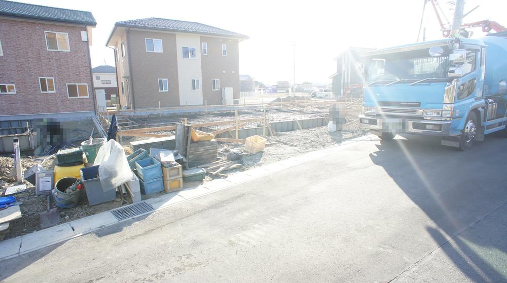 Local photos, including front road