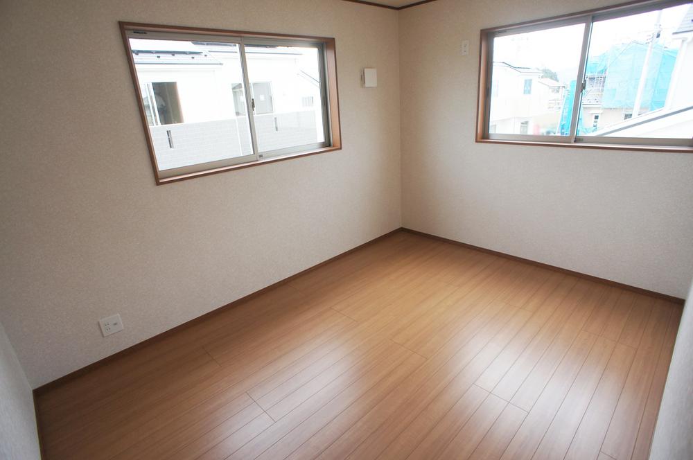 Non-living room. Same specification example