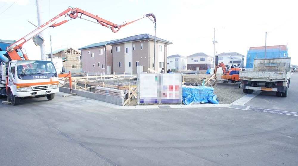 Local photos, including front road