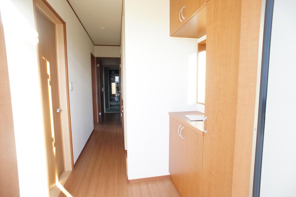 Same specifications photos (Other introspection)