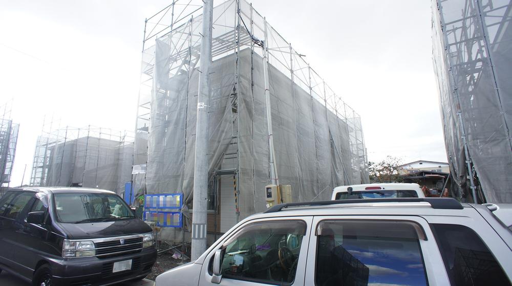 Local appearance photo