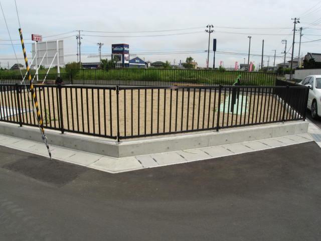 Local photos, including front road