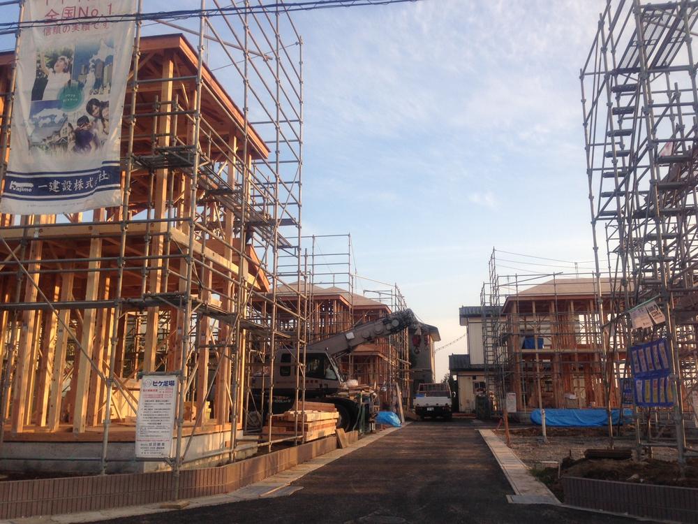 Local appearance photo. Local (10 May 2013) Shooting