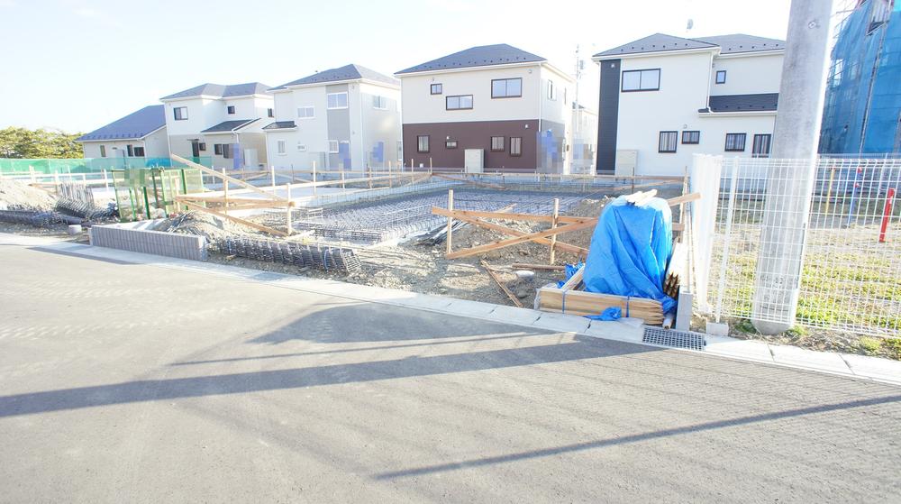 Local photos, including front road